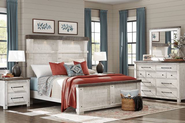 Bretten Crossing White 7 Pc Queen Bedroom - Thumbnail - Image 1