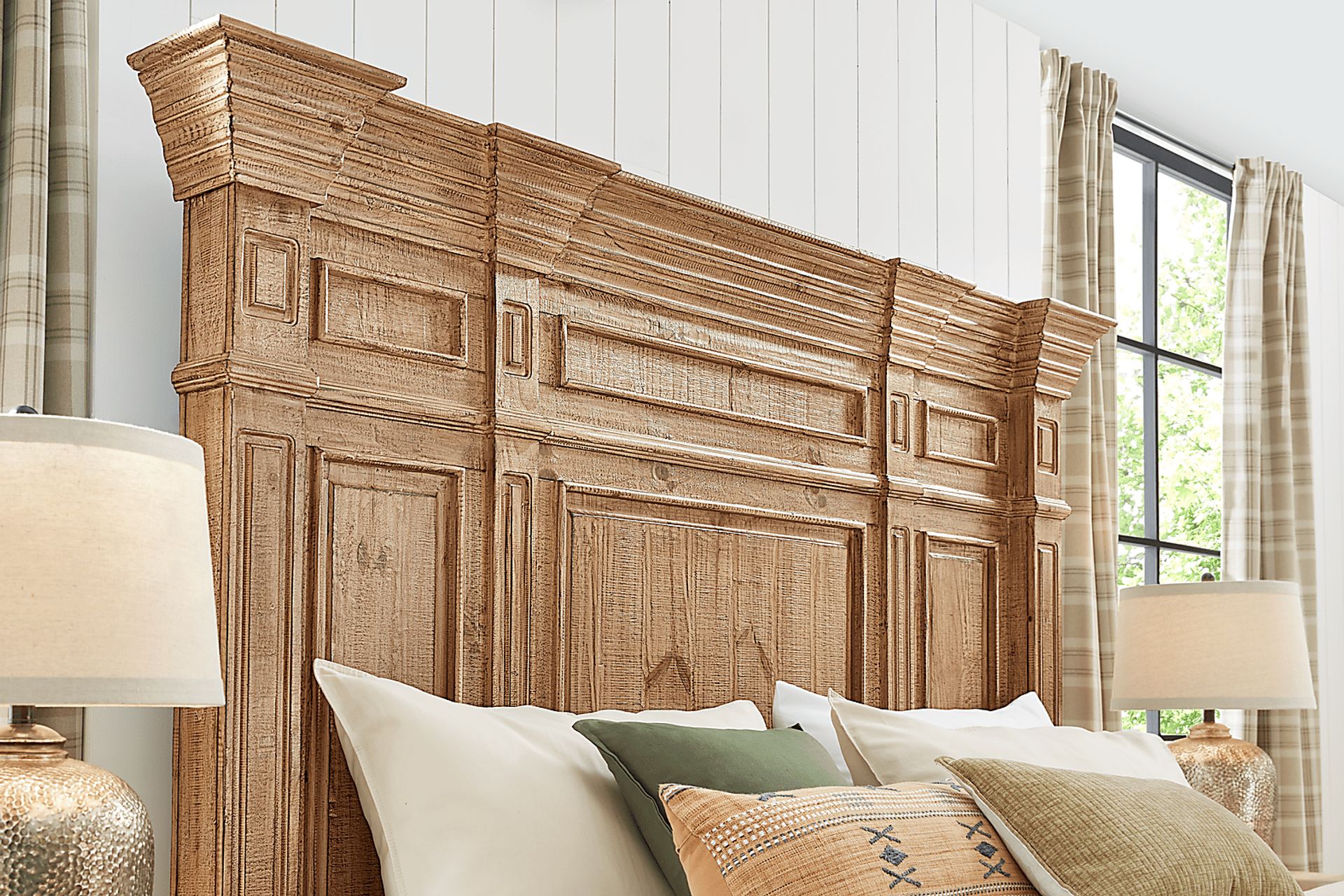 Briar Hill Natural 5 Pc Queen Panel Bedroom - Image 3