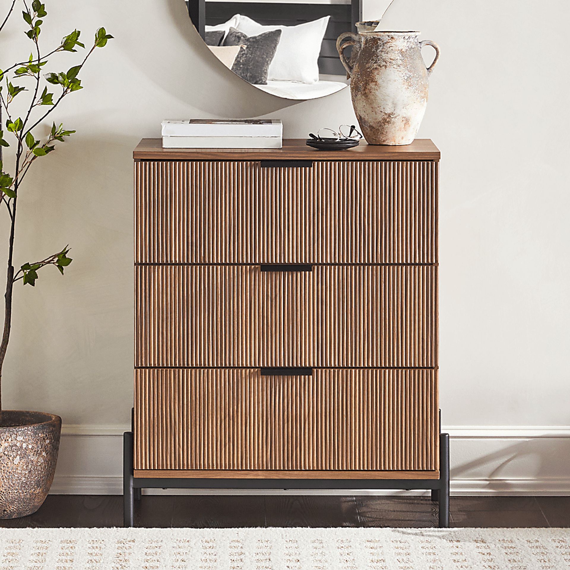 Briarborne Mocha Dresser - Image 3