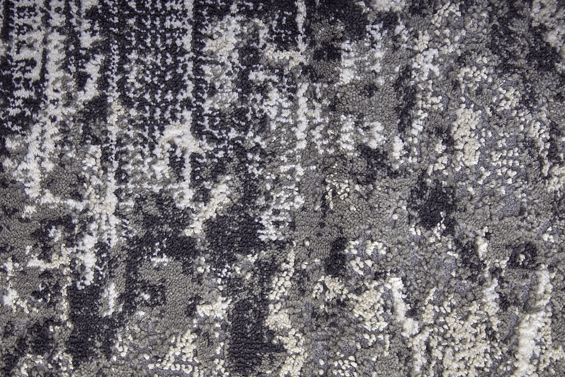 Briarpond Gray 5' x 8' Rug - Image 6