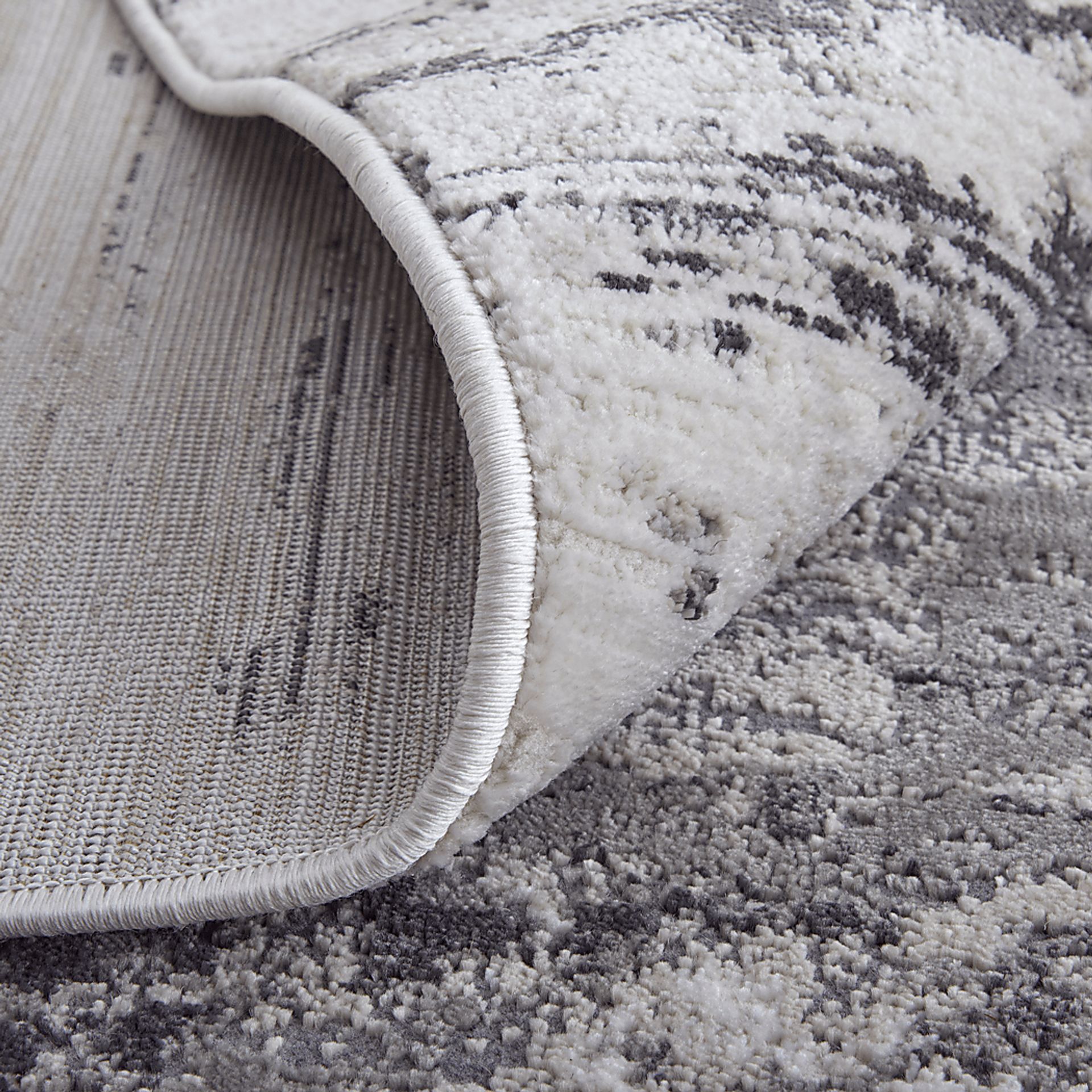 Briarpond Gray 5' x 8' Rug - Image 8