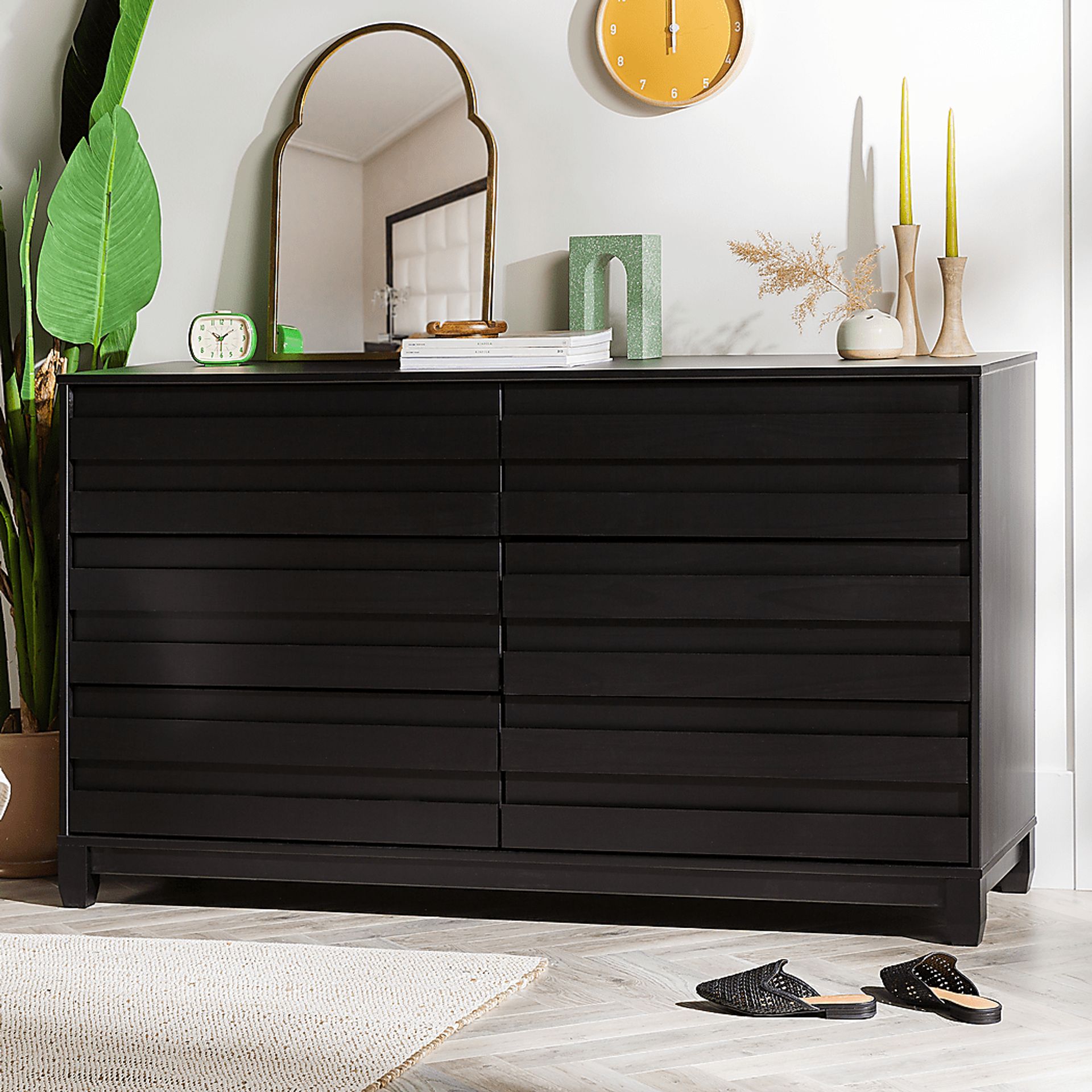 Brickleberry Black Dresser - Image 3