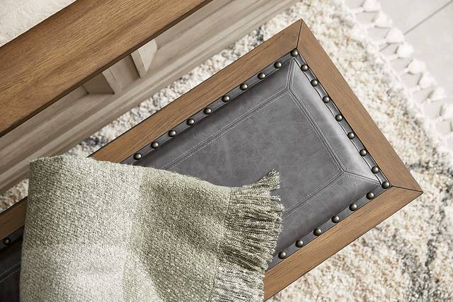 Bridgewood Cream Bench - Thumbnail - Image 3