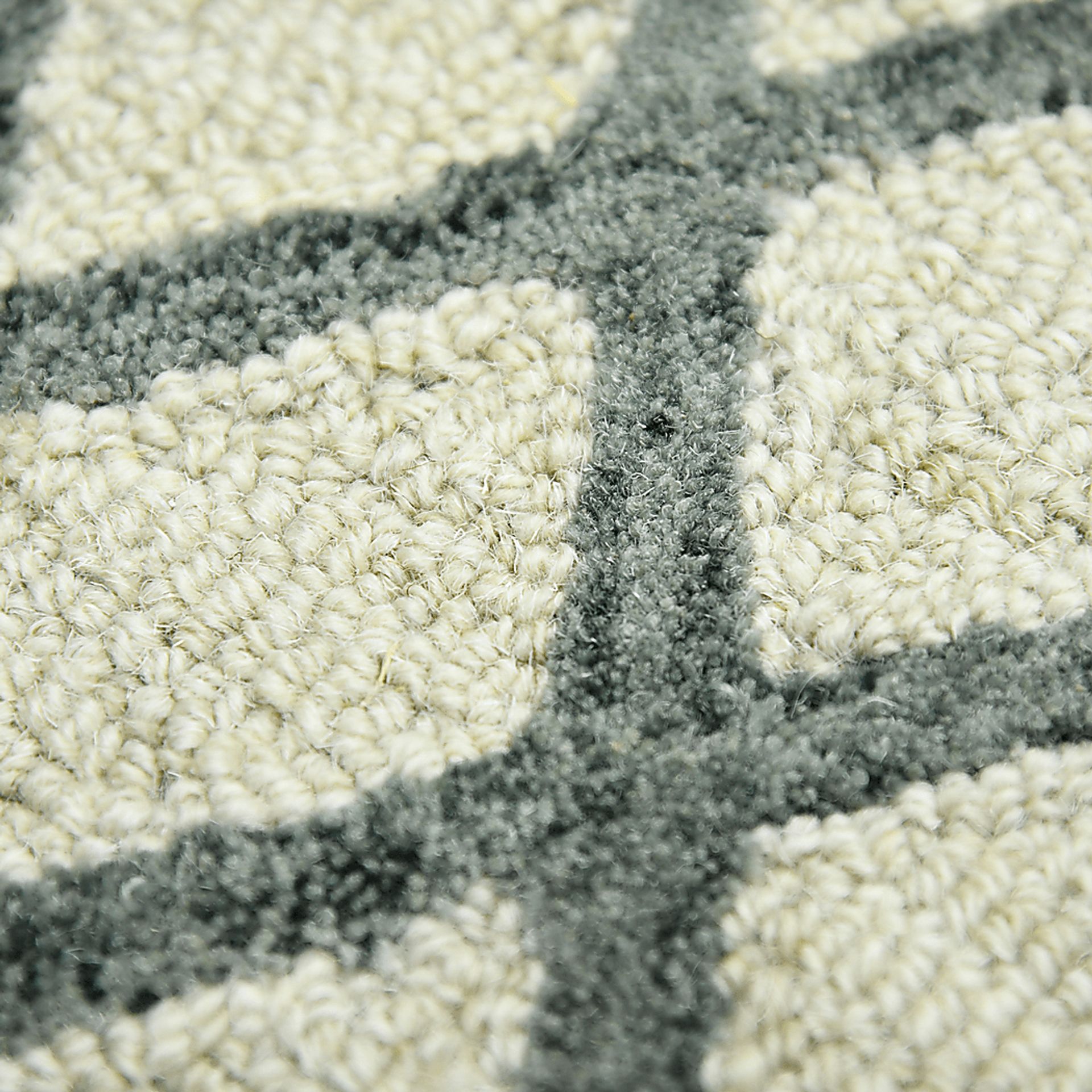 Brigit Ivory 5' x 8' Rug - Image 4