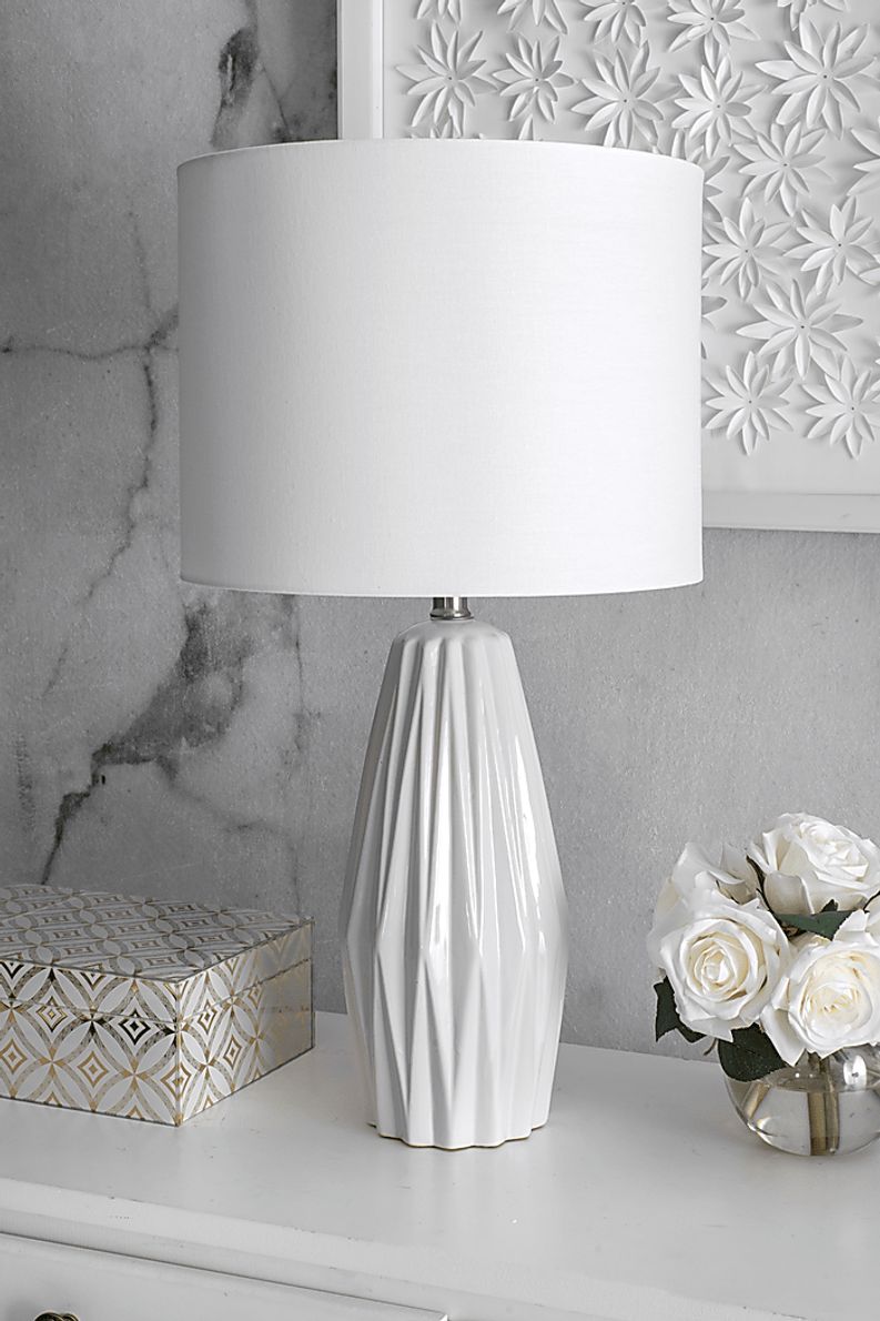 Brister Cream Lamp