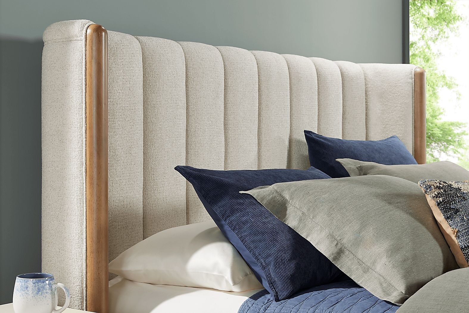 Bristol Bay Bedroom Set - Thumbnail 2