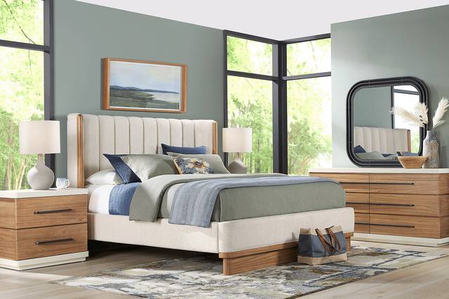 Bristol Bay Brown 8 Pc Upholstered King Bedroom - Thumbnail - Image 1