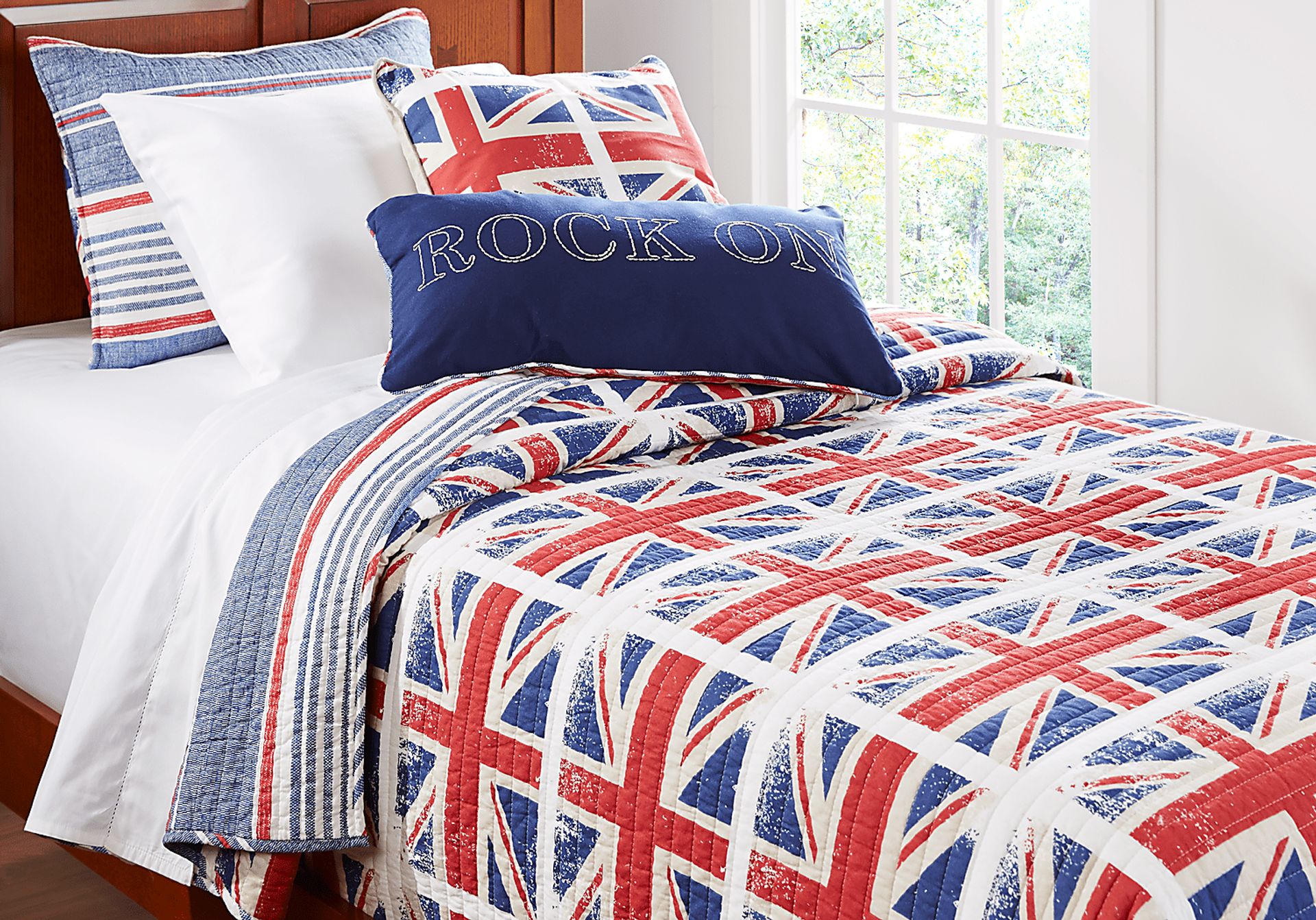 British Invasion Twin Bed Set - Image 1