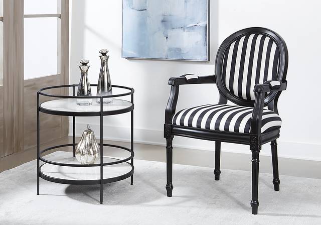 Britoak Black Accent Table - Thumbnail - Image 6