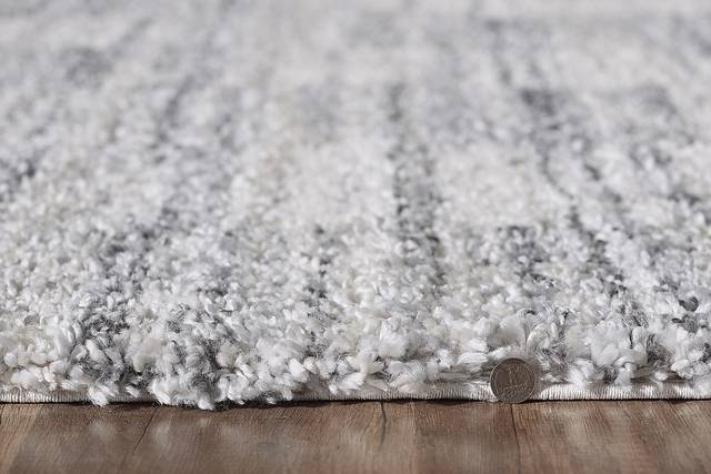 Broadway Multi 7'10" x 9'10" Rug - Thumbnail - Image 3