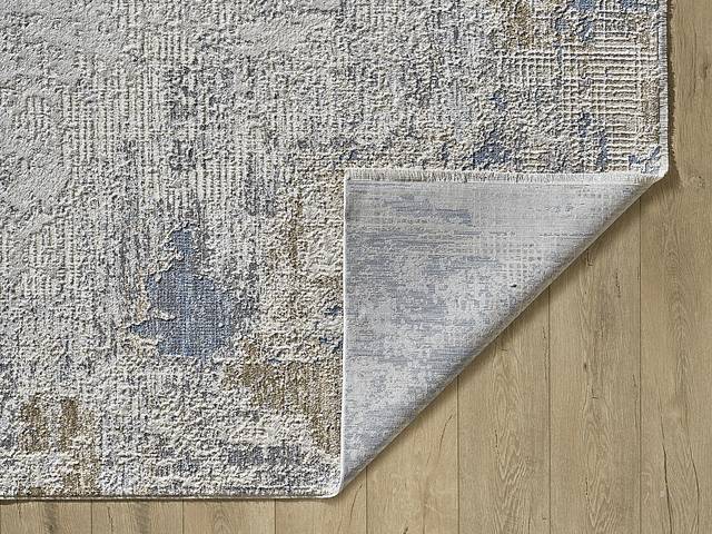 Bromtona Ivory/Blue 5'3 x 7'10 Rug - Thumbnail - Image 4