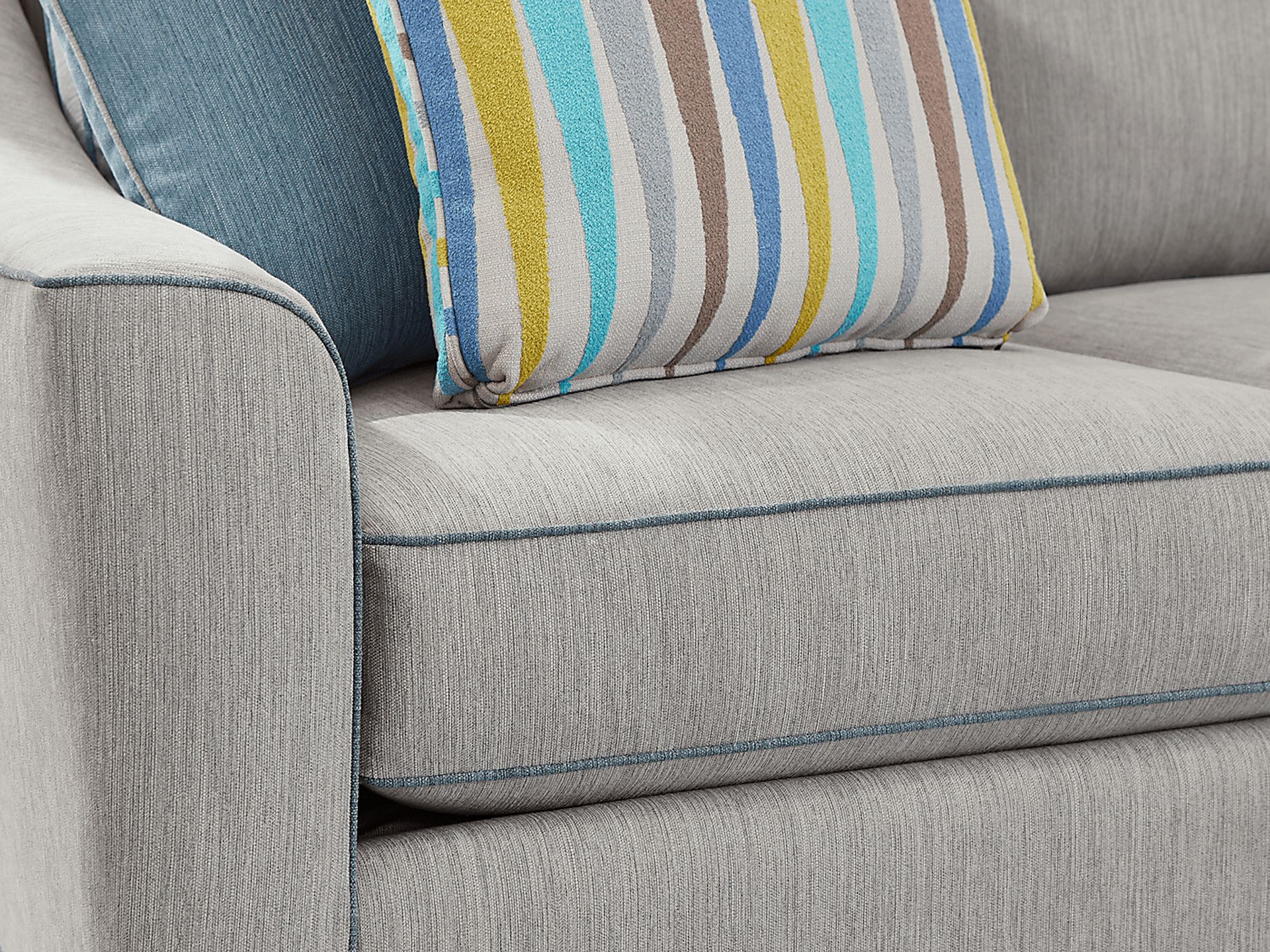 Brookhaven Gray 7 Pc Living Room with Sleeper Sofa - Image 5
