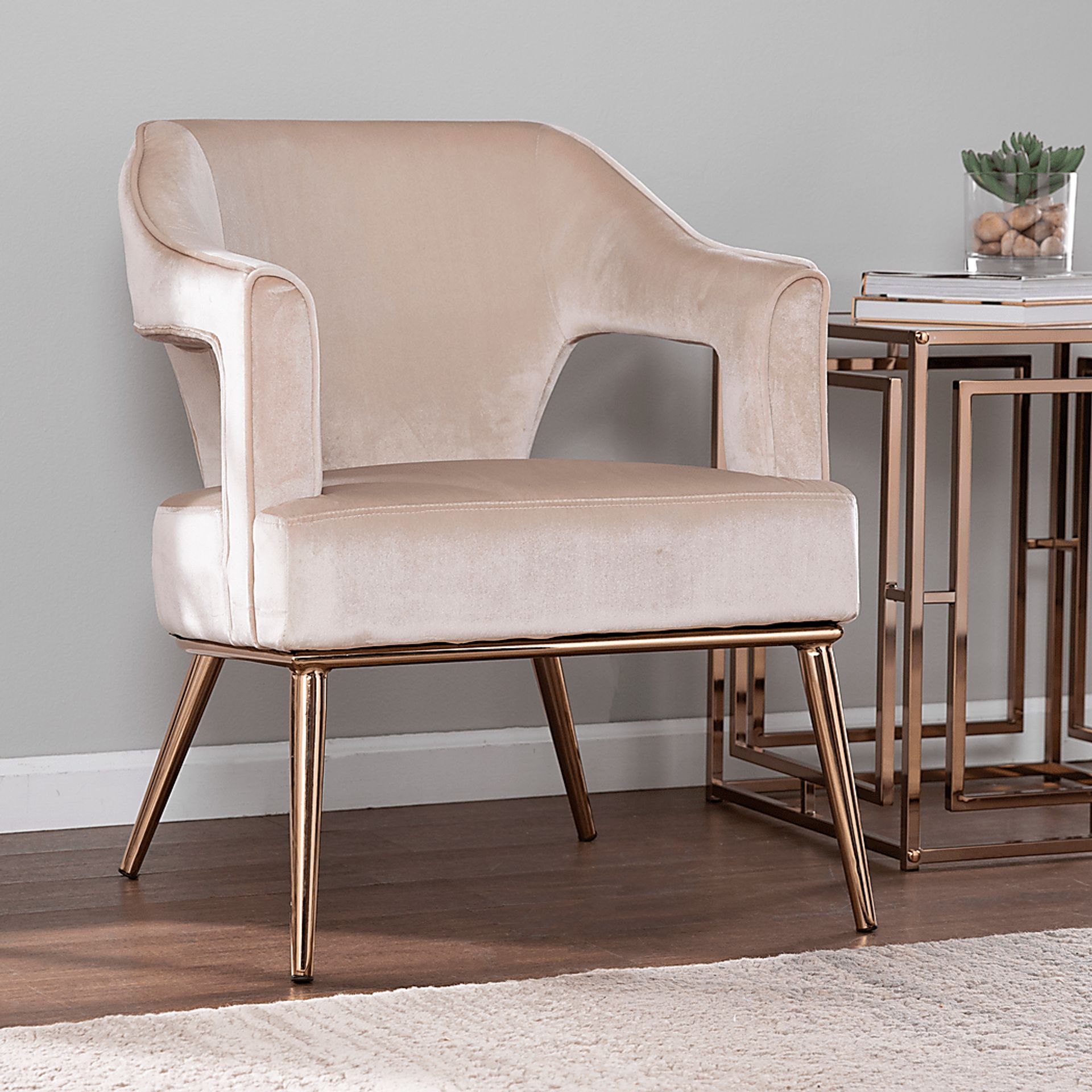 Brookstown Taupe Accent Chair - Image 5