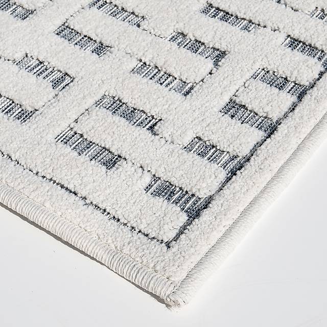 Broussard White 5'2 x 7'6 Rug - Thumbnail - Image 4