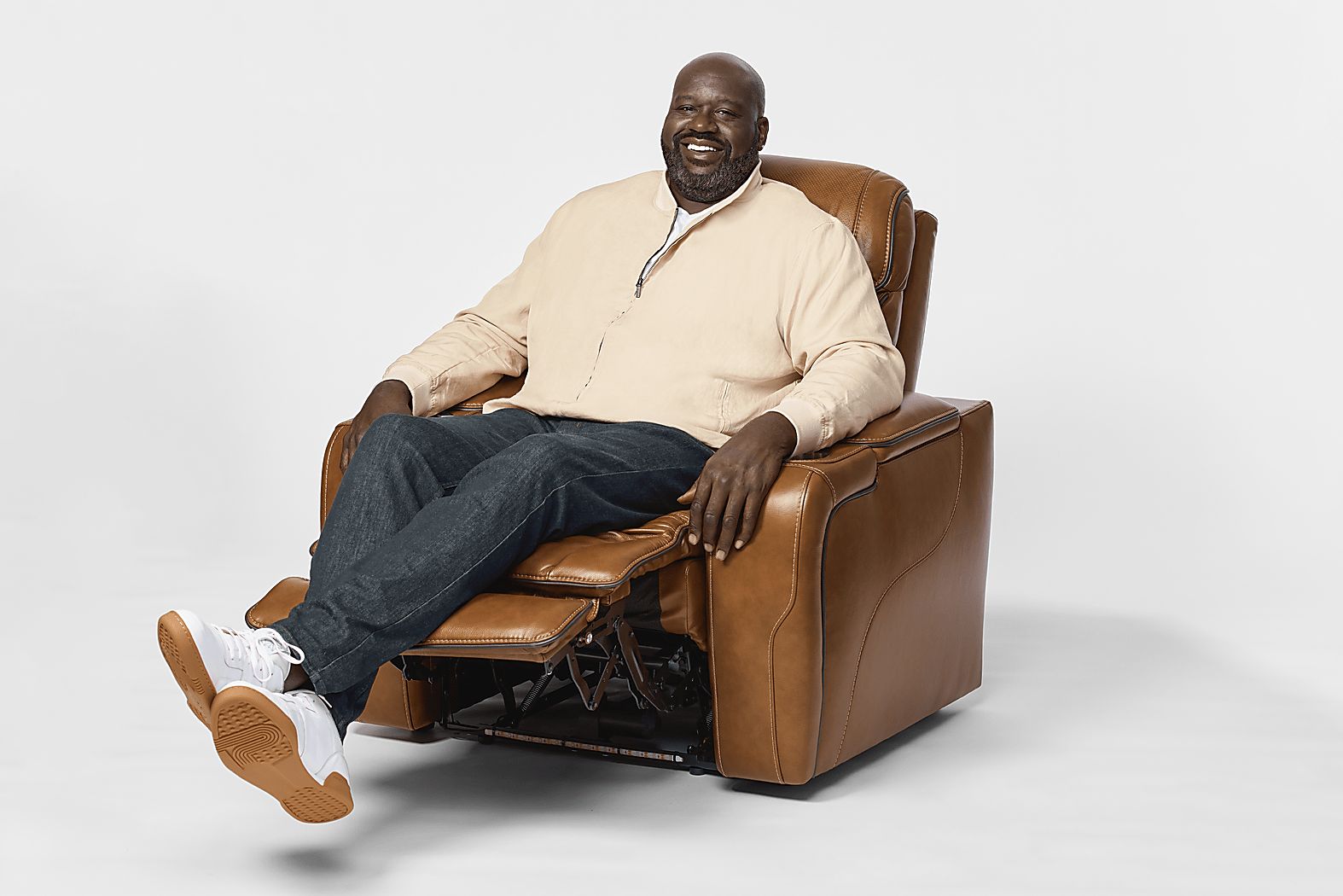 Shaq Recliner To Go Leather Triple Power - Thumbnail 3