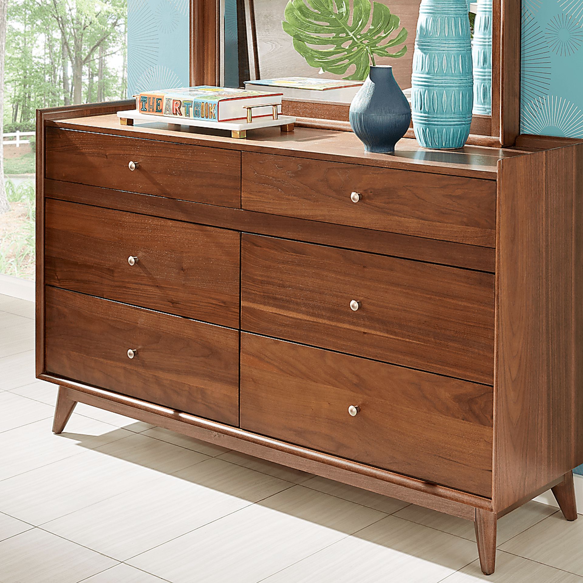 Broxbern Walnut 5 Pc King Platform Bedroom - Image 8