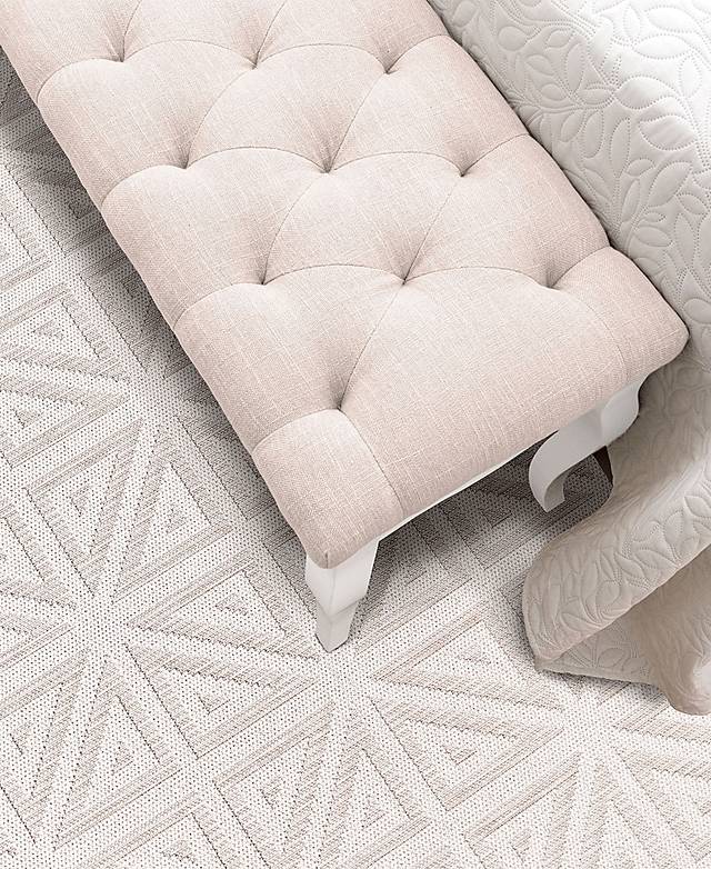 Brundidge White 7'10 x 10'10 Rug - Thumbnail - Image 3