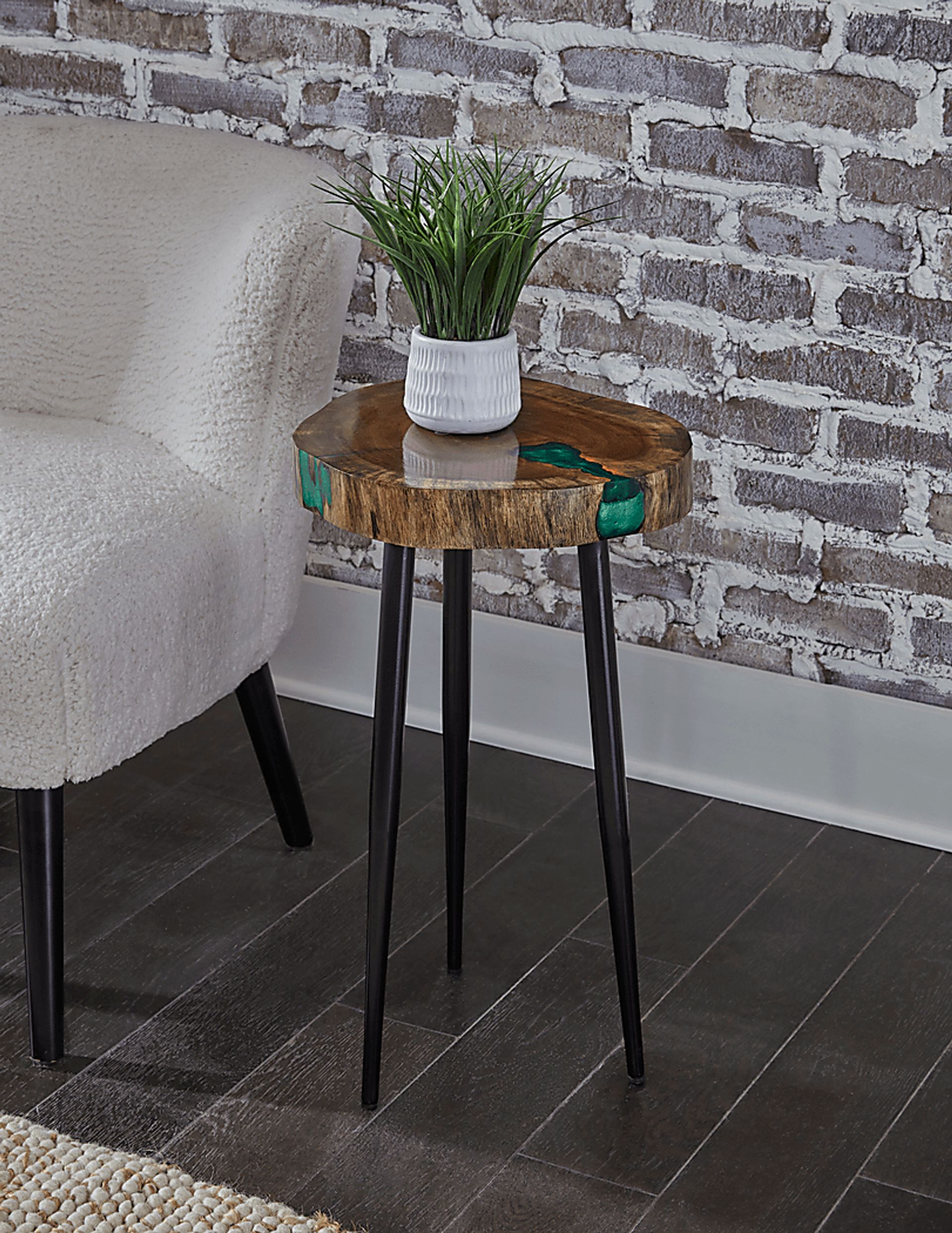 Bruning Brown Accent Table - Image 3