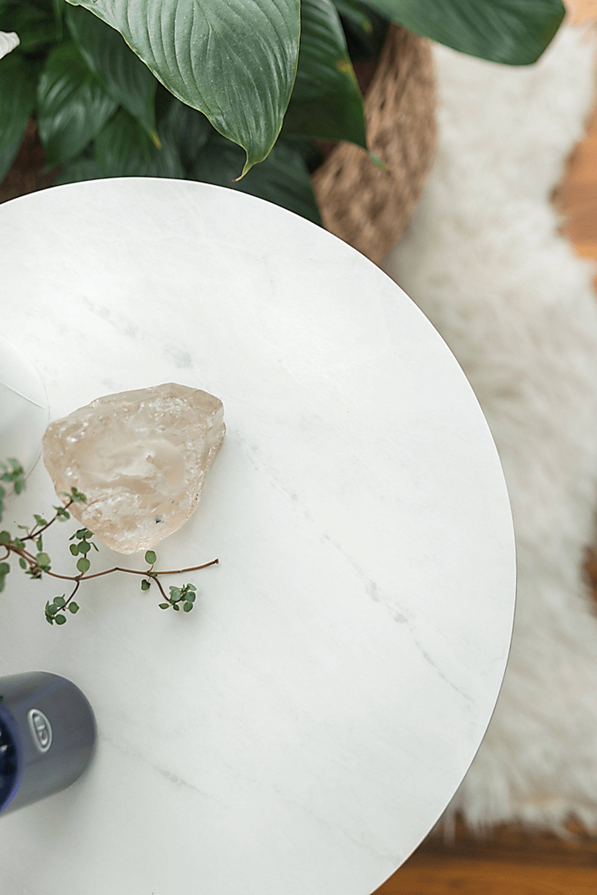 Bryon Alley White Accent Table - Image 4