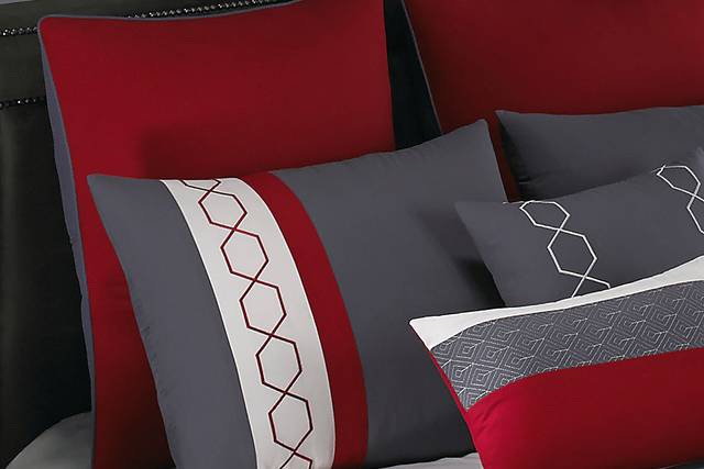 Buggshotte Red 8 Pc Queen Comforter Set - Thumbnail - Image 3