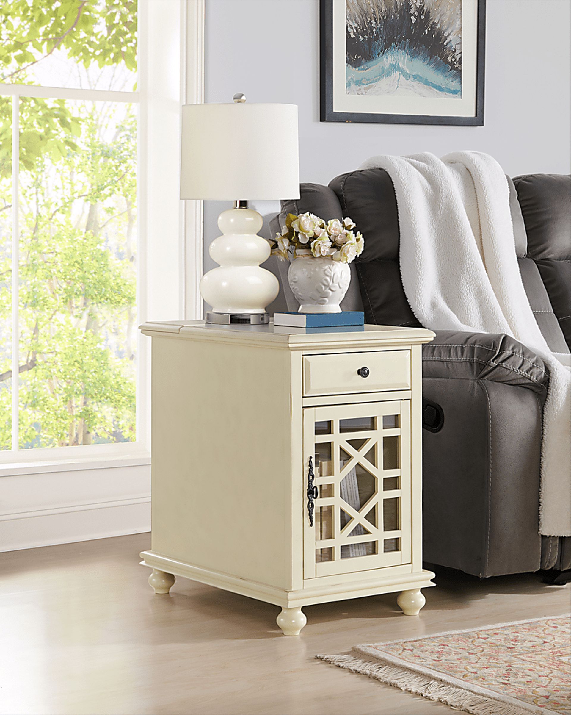 Bunyard White Chairside Table - Image 10