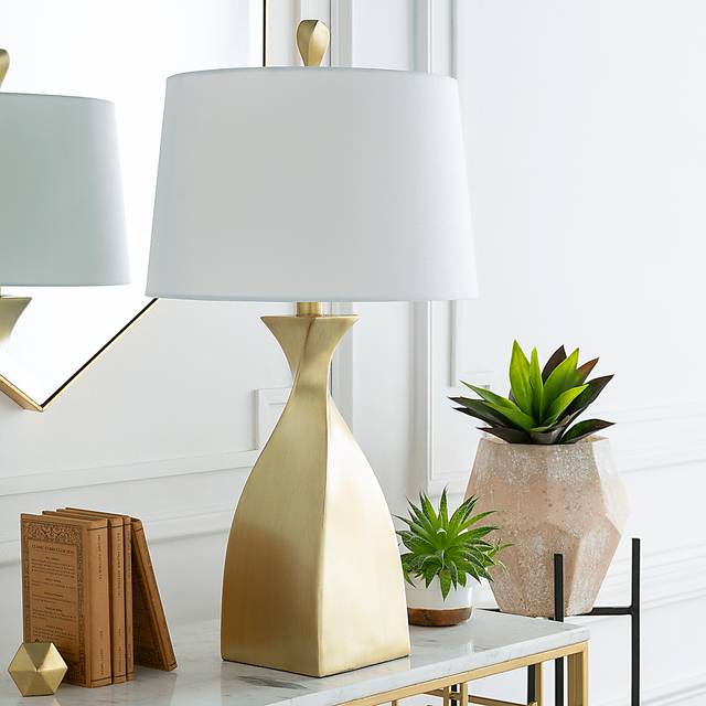 Buswell Way Gold Lamp - Thumbnail - Image 7