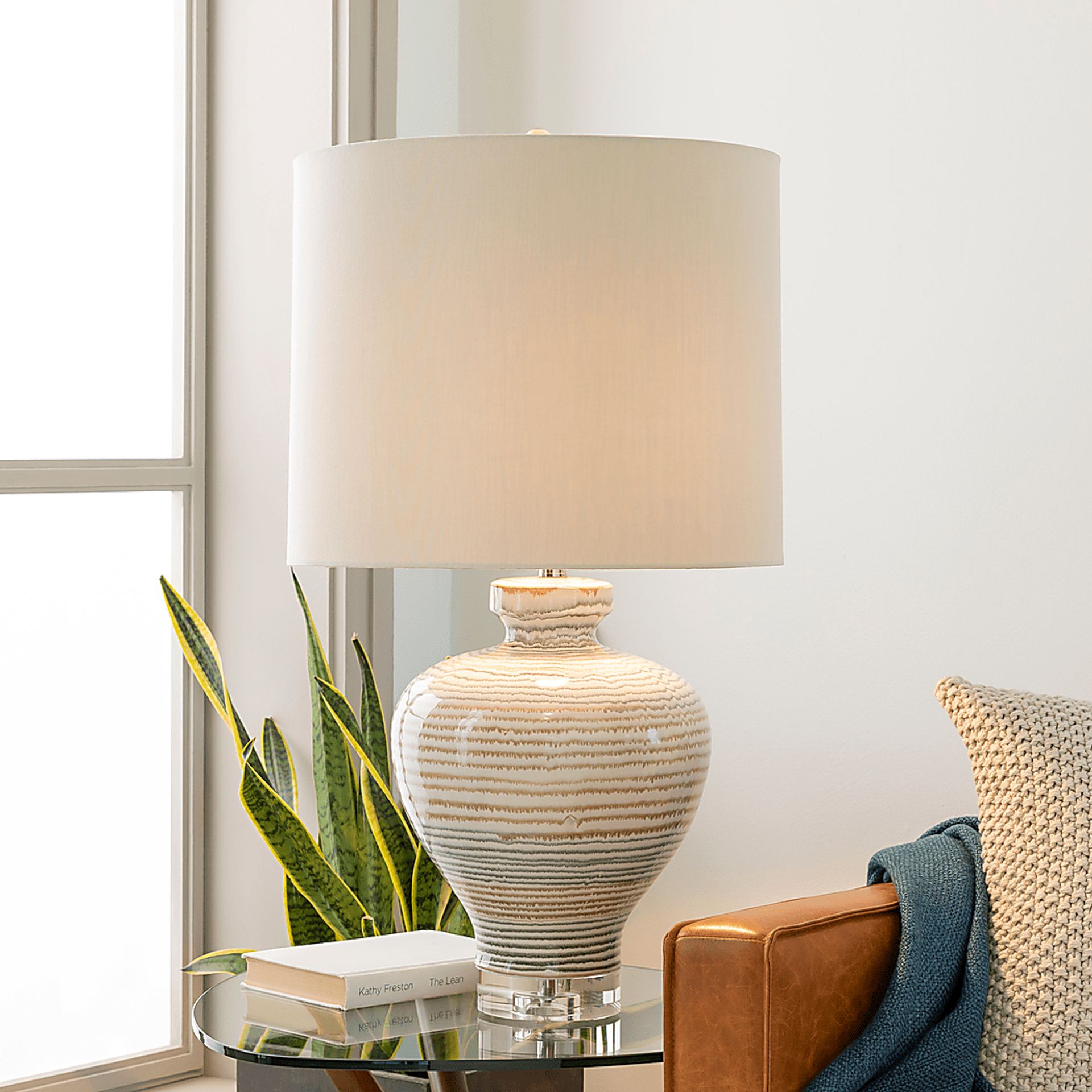 Calcott Place Cream Lamp - Image 9