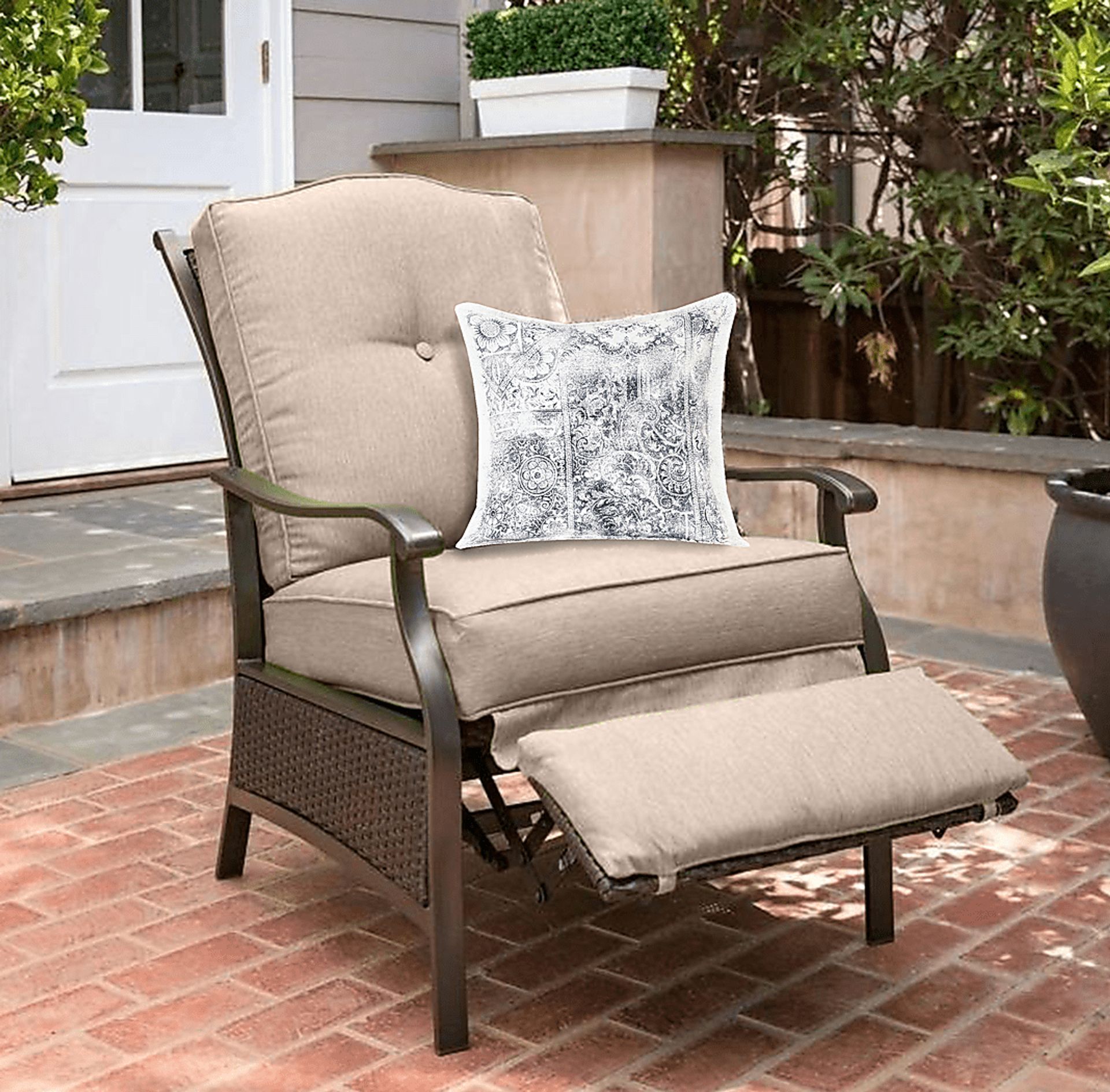 Callison Gray Accent Pillow - Image 5