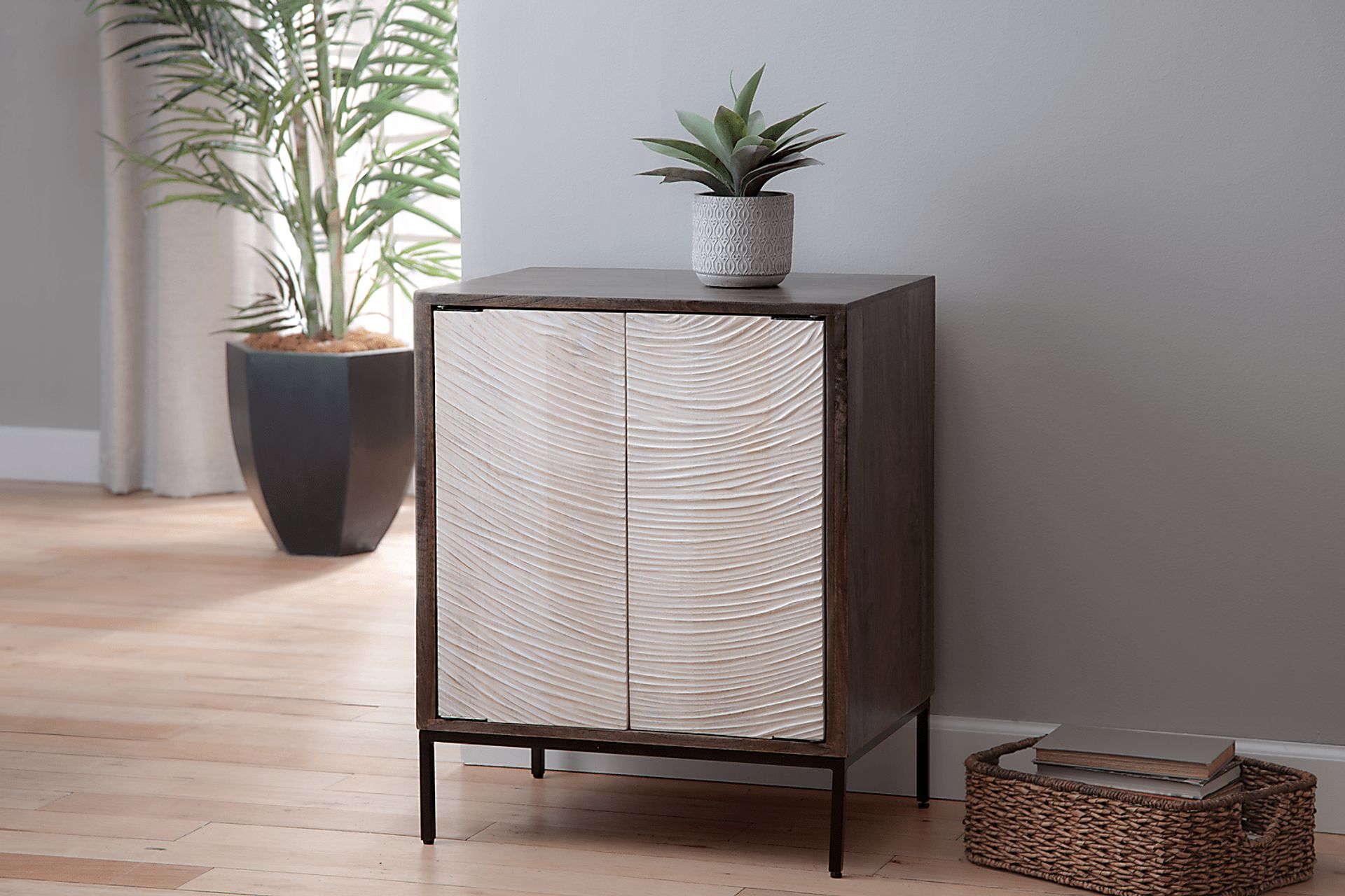Callzar Cream Accent Cabinet - Image 2