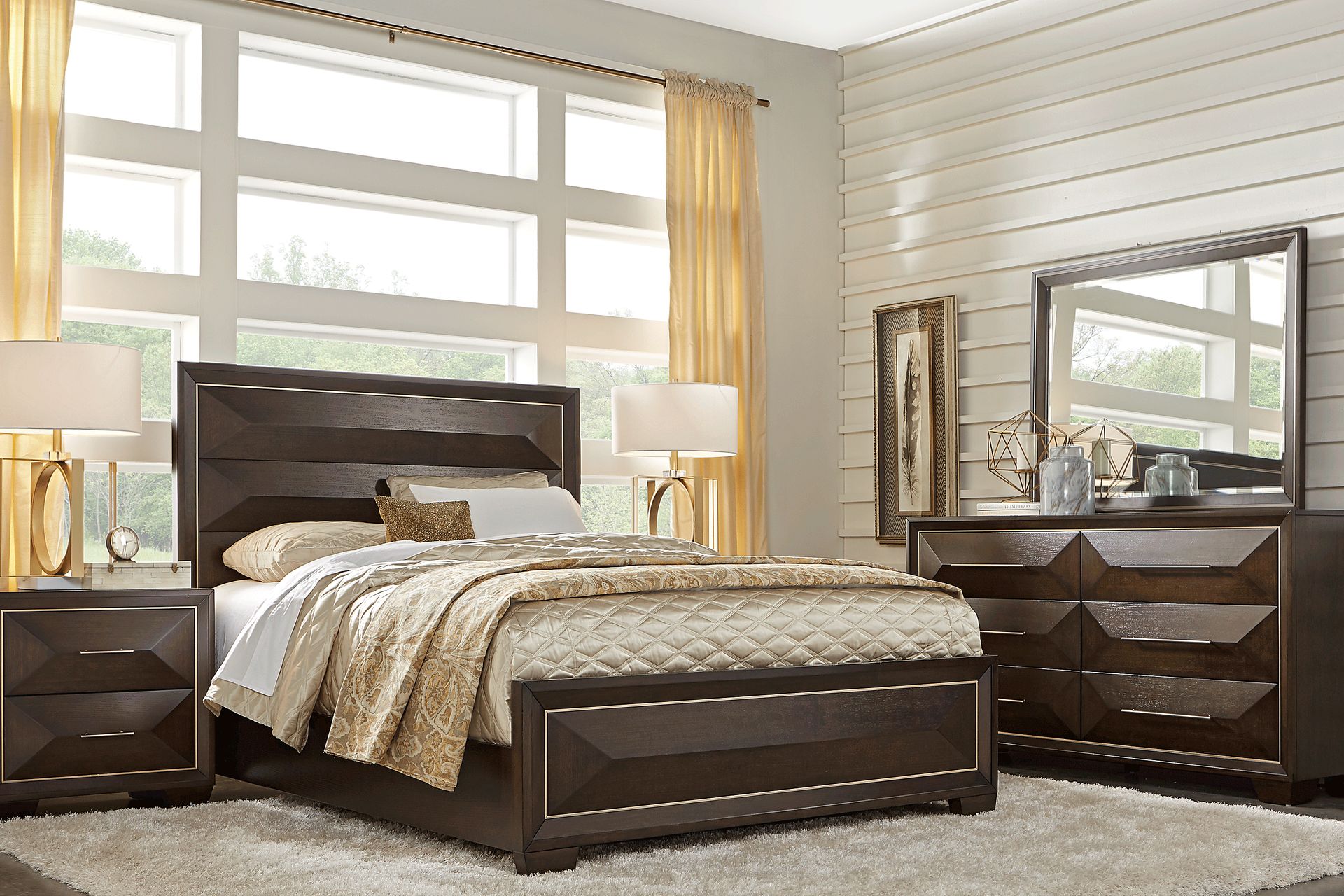 Cambrian Court Brown 3 Pc King Panel Bed - Image 2