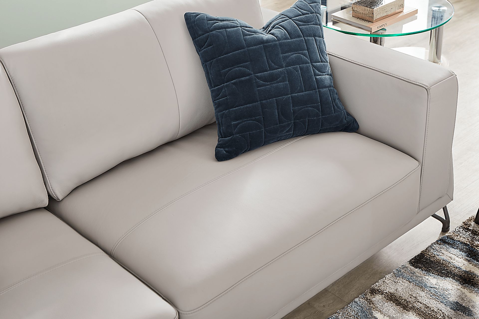 Camelot Dove Gray Leather Sofa - Image 4