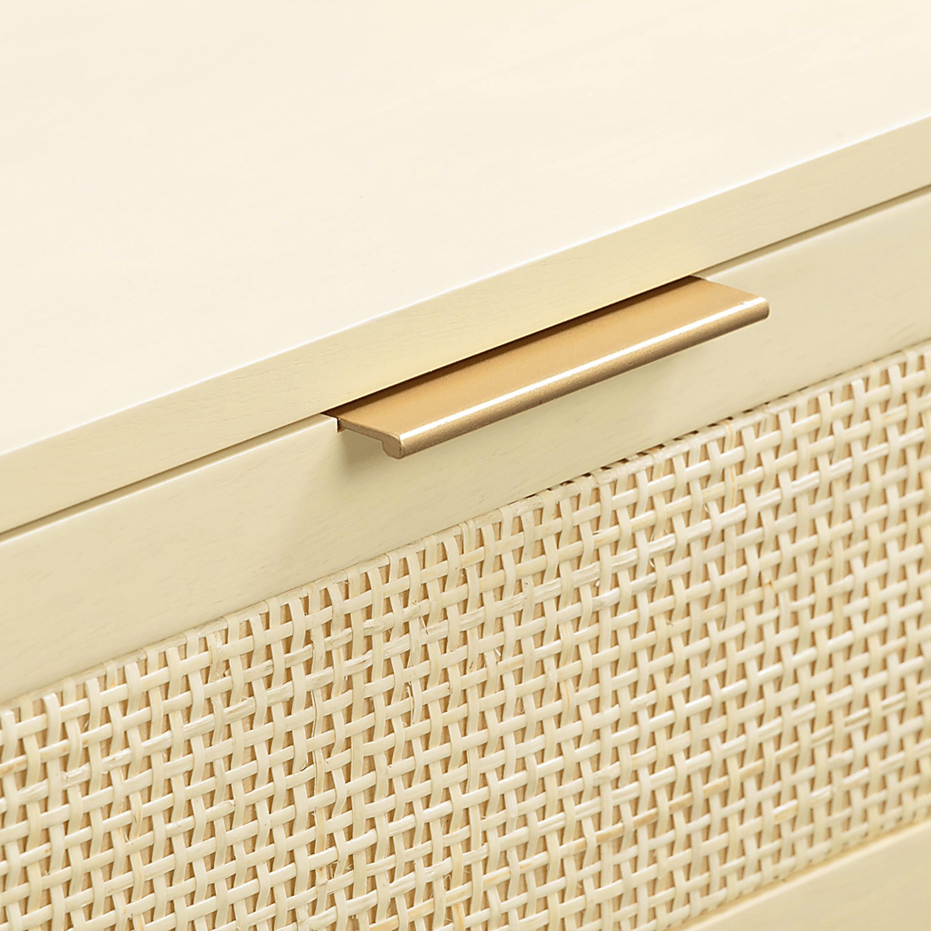 Canalers Beige Dresser - Image 7