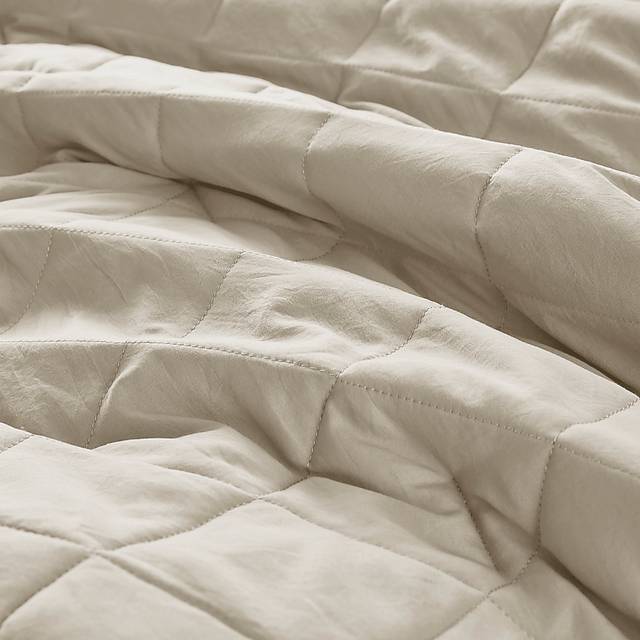 Canarioa Beige King/California King 3 Pc Comforter Set - Thumbnail - Image 8