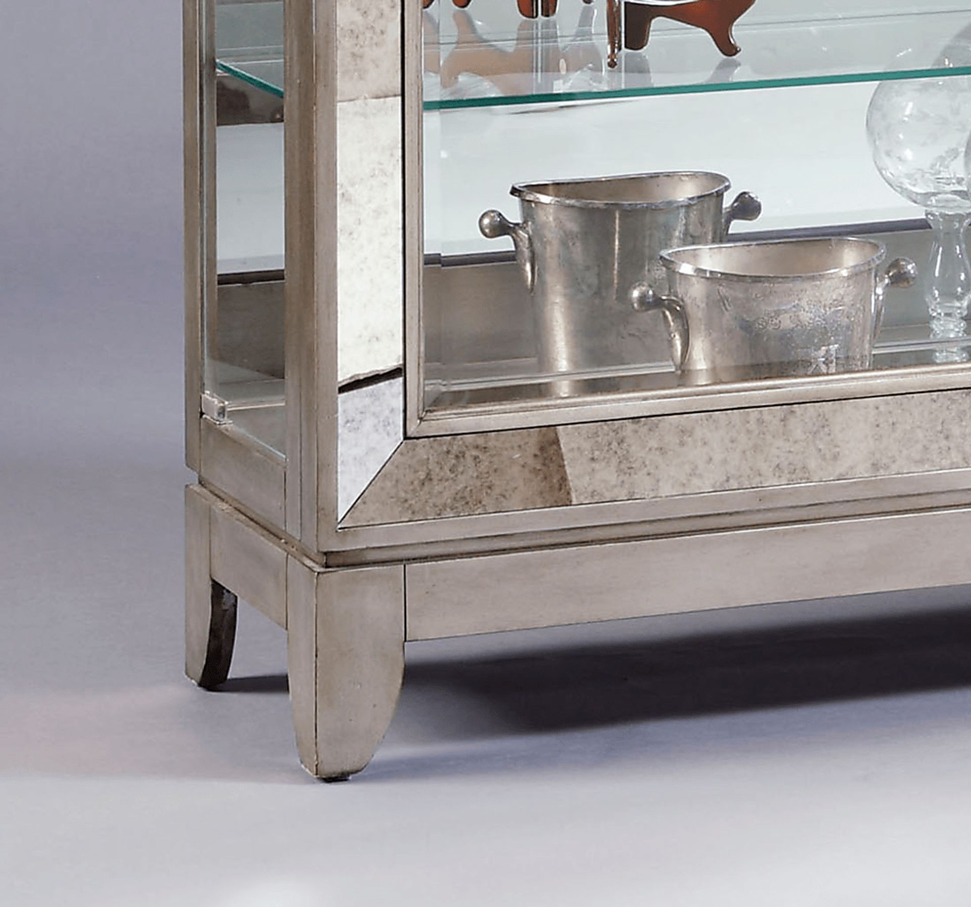 Cannonking Silver Curio Cabinet - Image 9