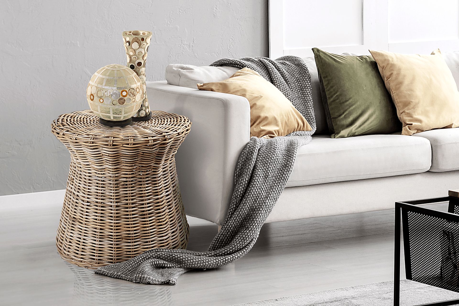 Cantamar Brown End Table - Image 4