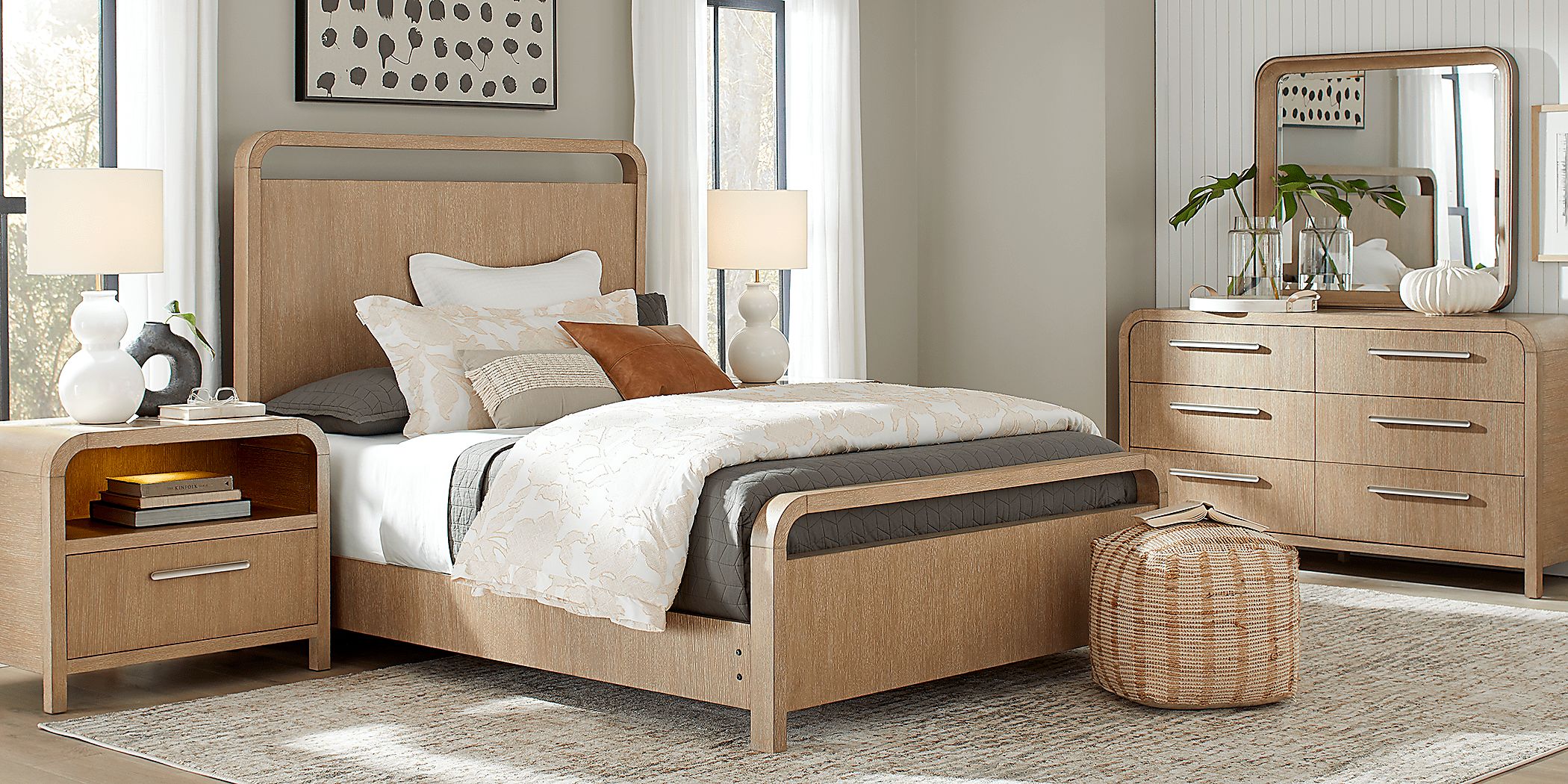https://assets.roomstogo.com/product/canyon-beige-5-pc-queen-panel-bedroom_3213770P_image-room?cache-id=39c7c42be2e1259dd8ef713423119d06