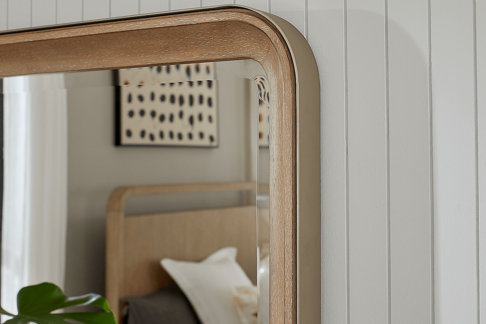 Canyon Sandstone 5 Pc Queen Panel Bedroom - Image 11