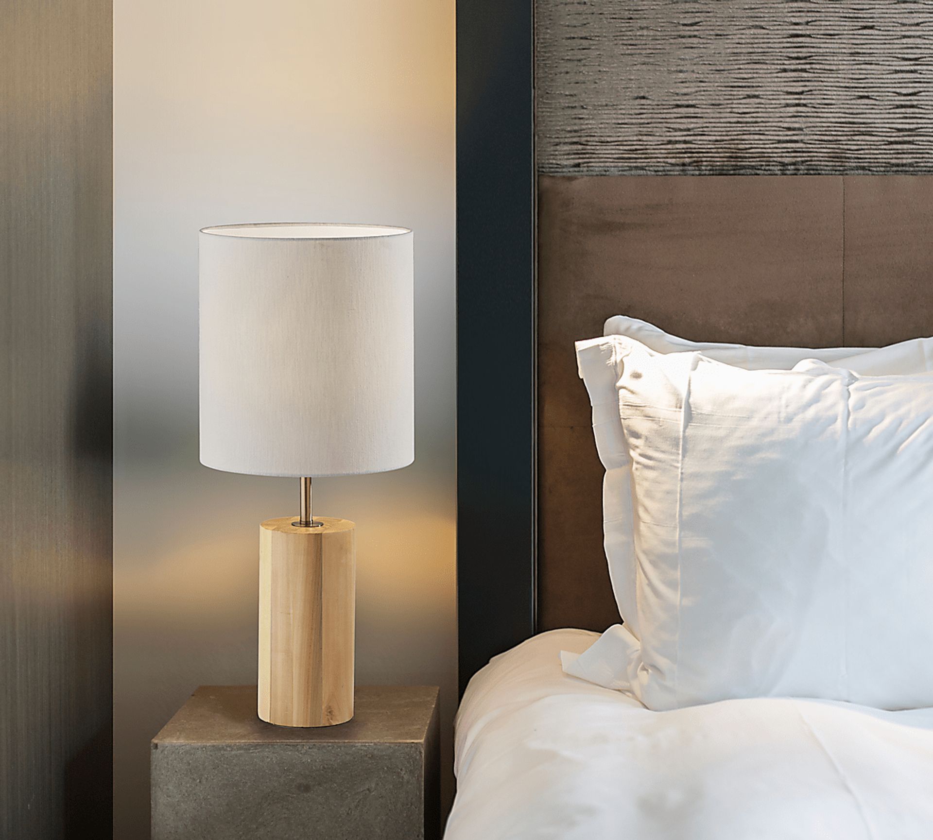Canyon Cove Oak Lamp - Image 4
