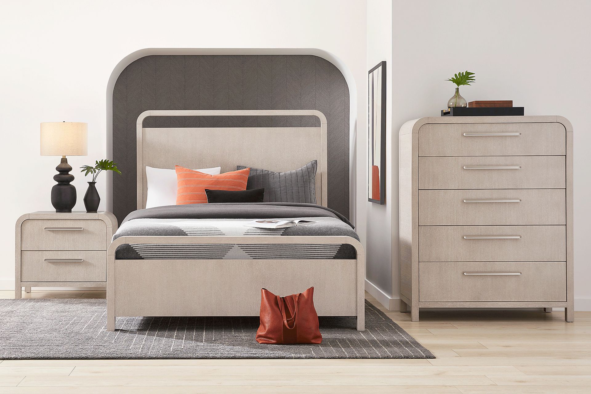 Canyon Light Gray 5 Pc Queen Panel Bedroom - Image 1