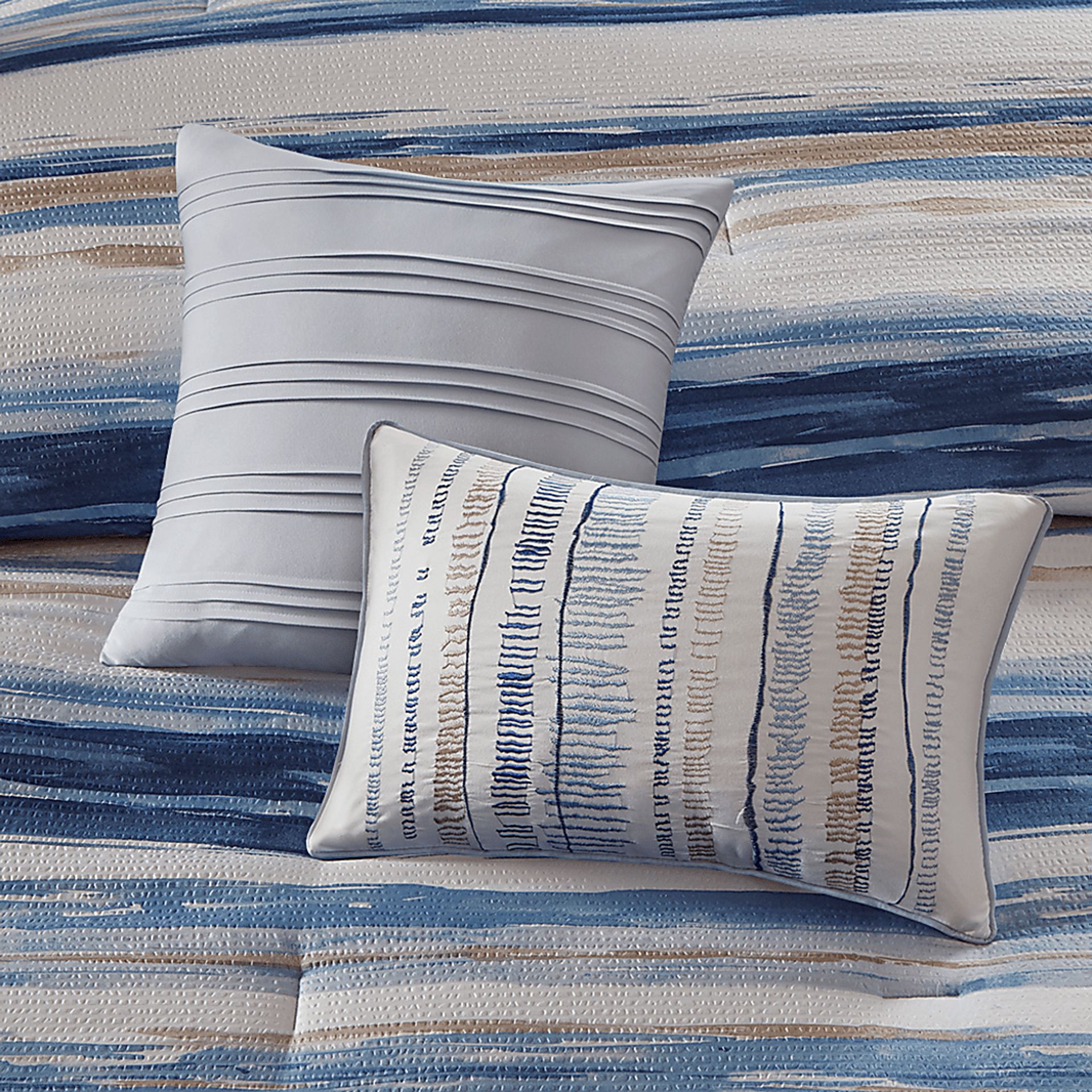 Capedeville Blue 8 Pc King/California King Comforter Set - Image 6