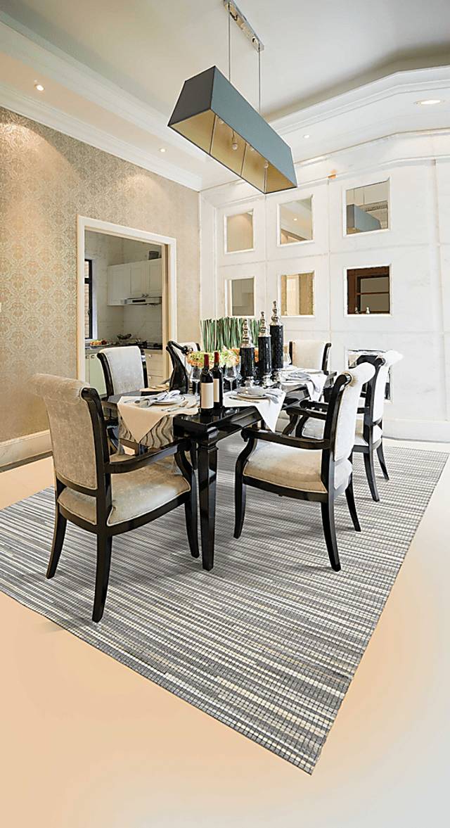 Capelle Silver 5'3 x 7'4 Rug - Thumbnail - Image 3