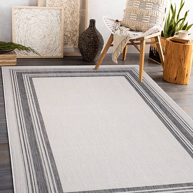 Carledosa White/Multi 5'3 x 7' Indoor/Outdoor Rug - Thumbnail - Image 2