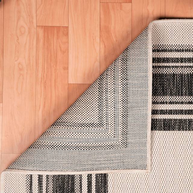 Carledosa White/Multi 5'3 x 7' Indoor/Outdoor Rug - Thumbnail - Image 3