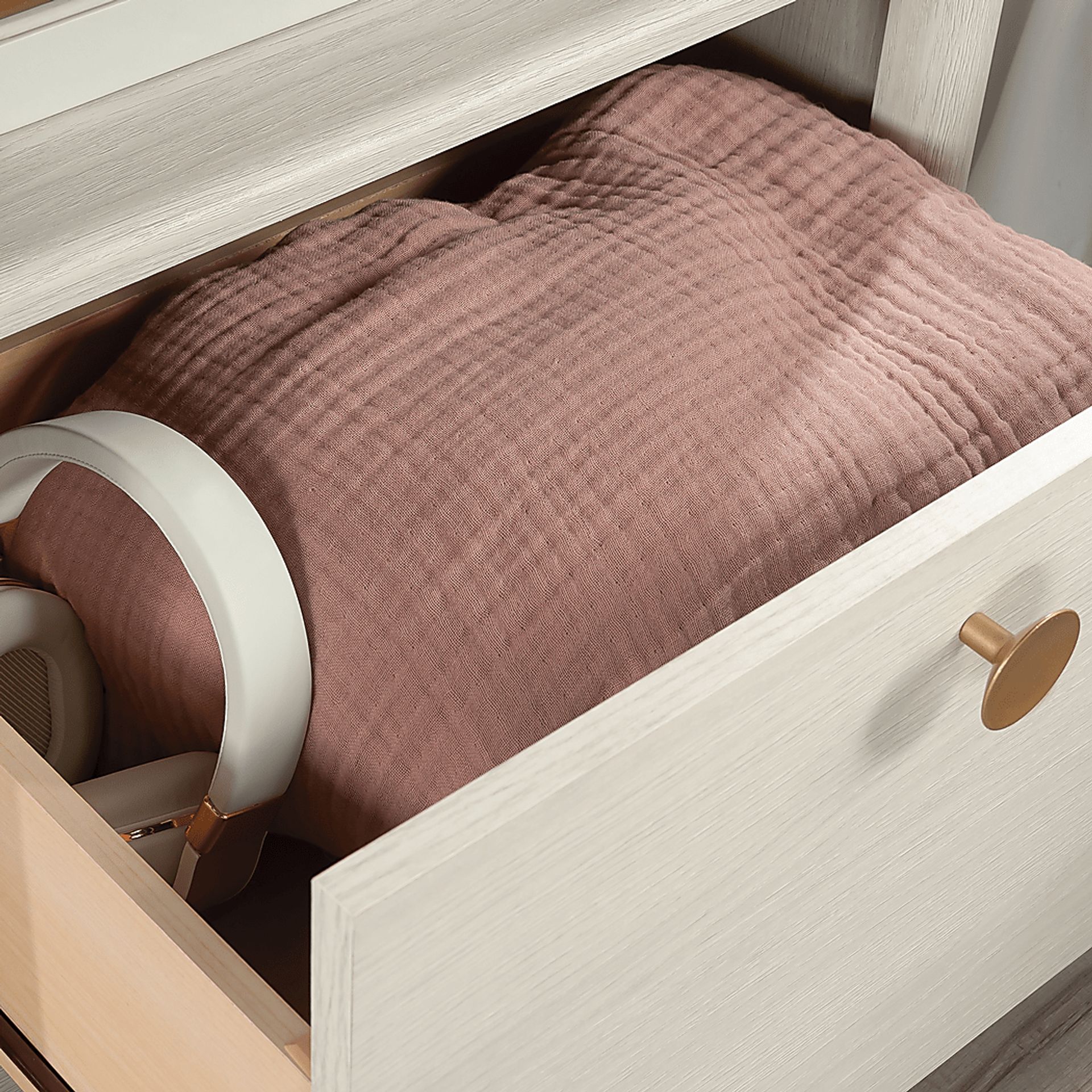 Carmell White Nightstand - Image 4
