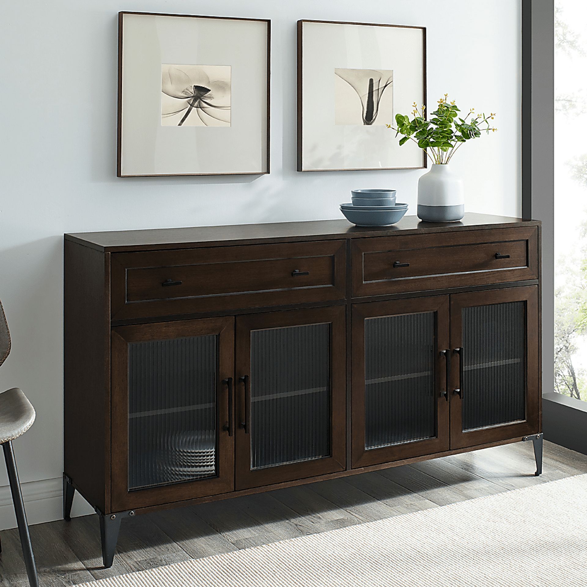 Carnarvon Oak Sideboard - Image 2