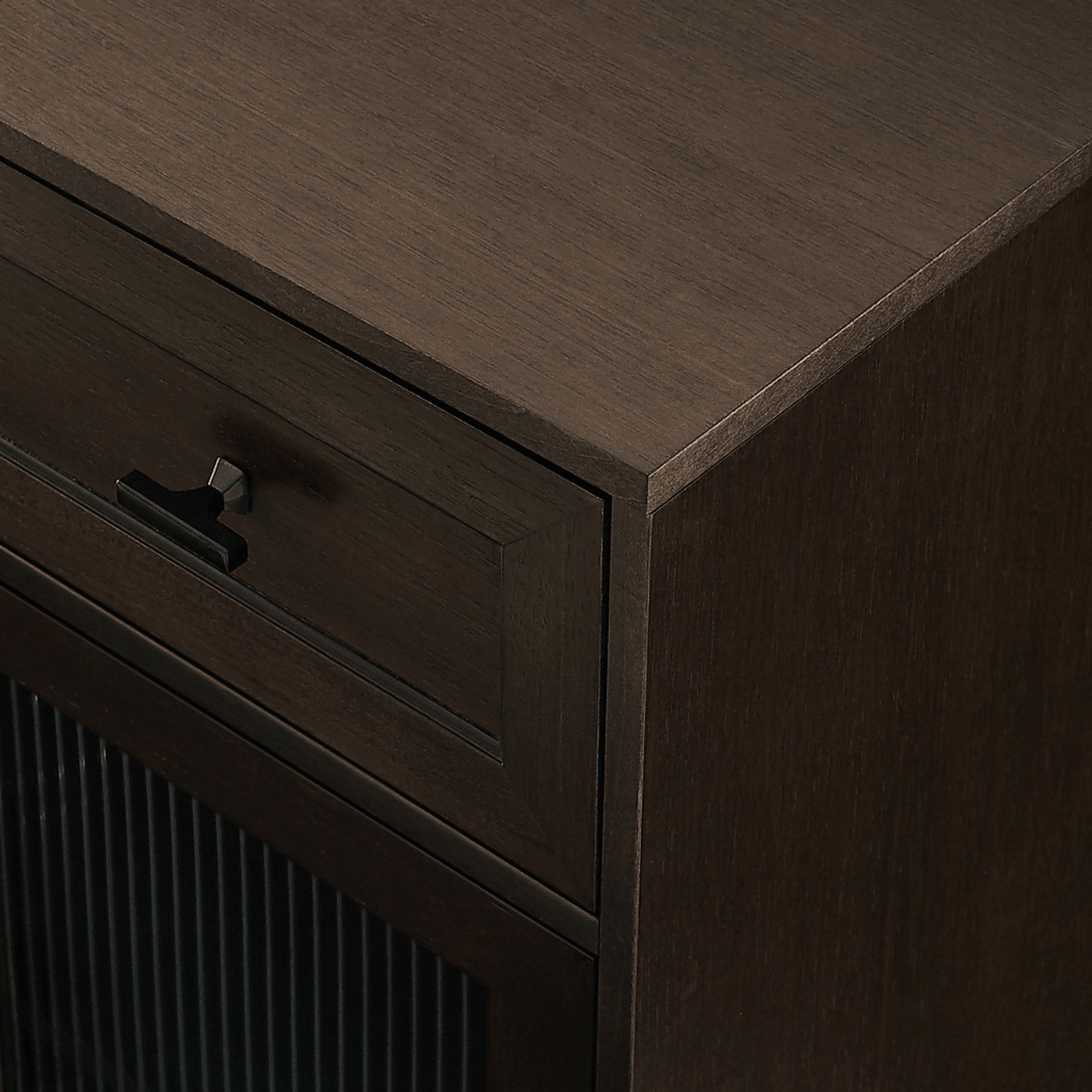 Carnarvon Oak Sideboard - Image 5