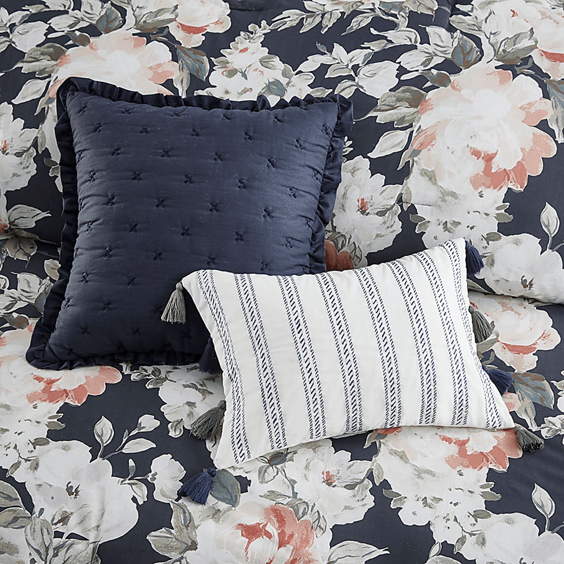 Carondelet Dark Blue 8 Pc King Comforter Set - Image 12