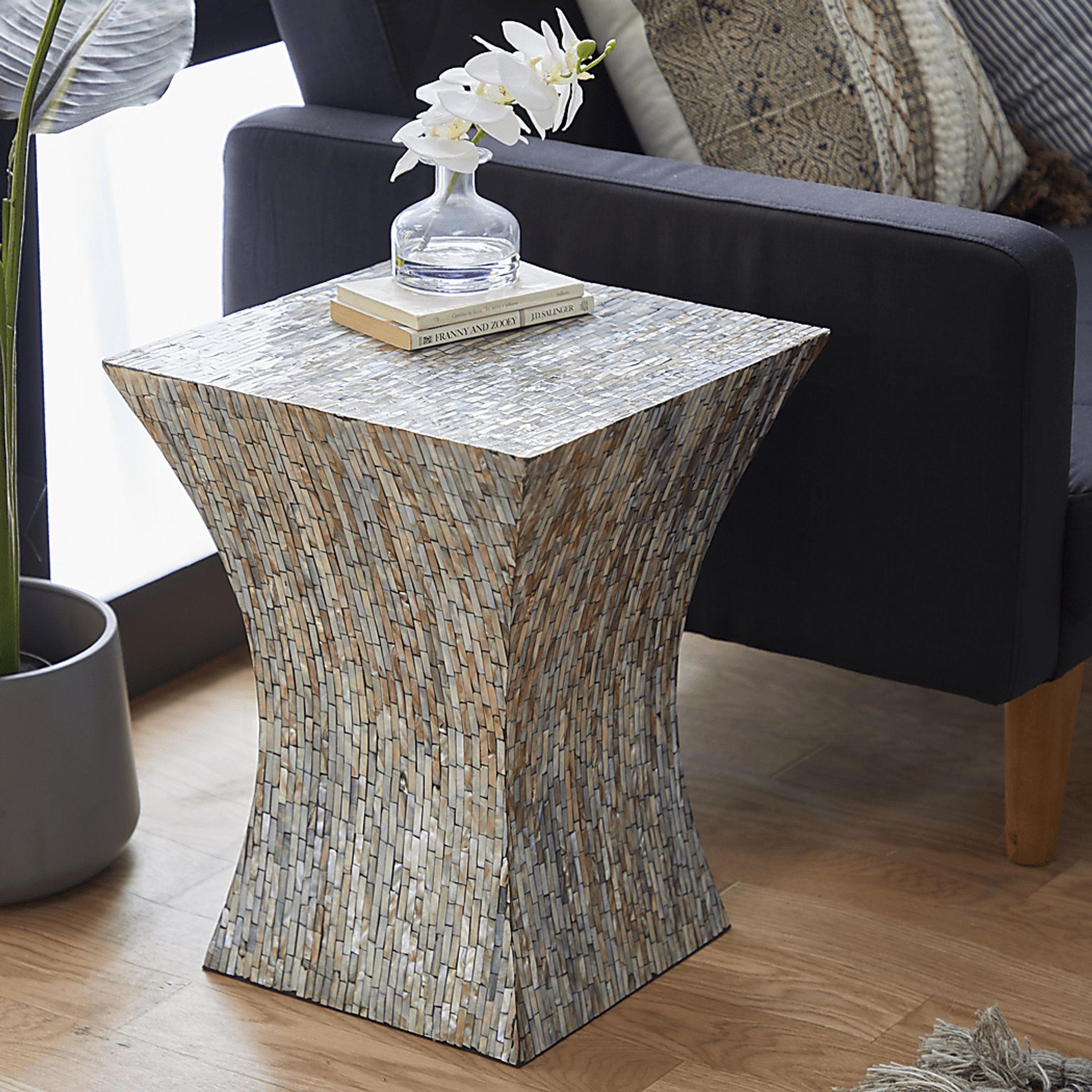 Carria Gray Accent Table - Image 2