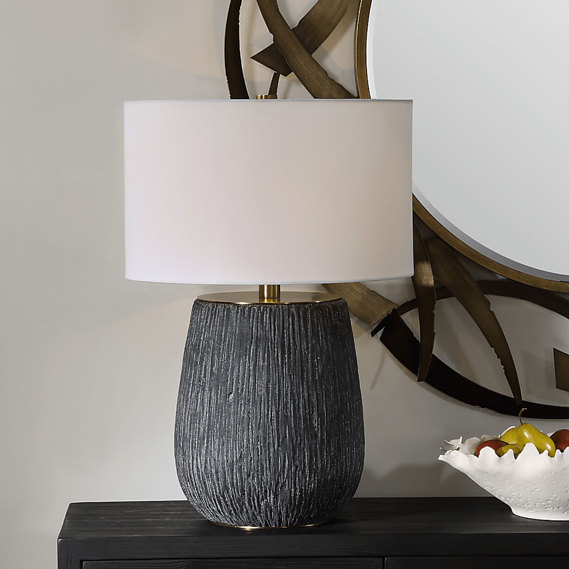 Carten Post Black Lamp - Image 2