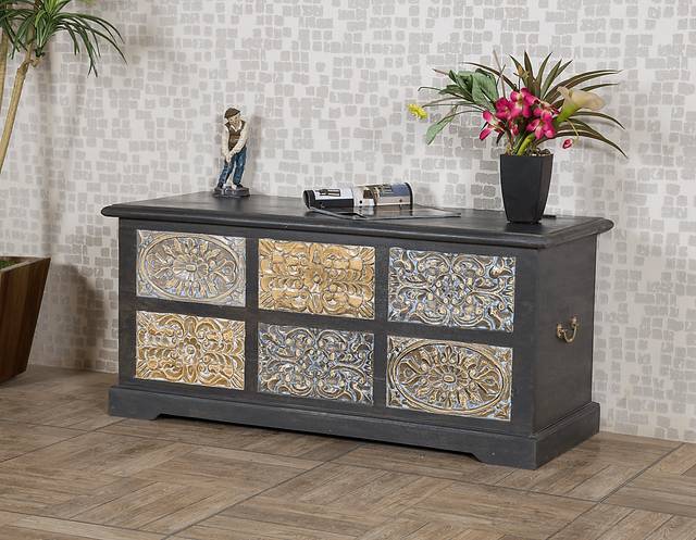 Carved Colony Dark Gray Trunk - Thumbnail - Image 2
